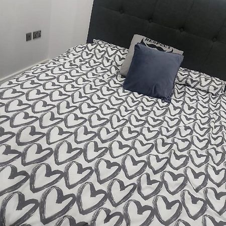 Spacious Unique City Apartments เบอร์มิงแฮม ภายนอก รูปภาพ